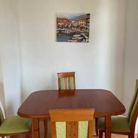 Spacious 1-bedroom On The 6th Floor * סאני ביץ'